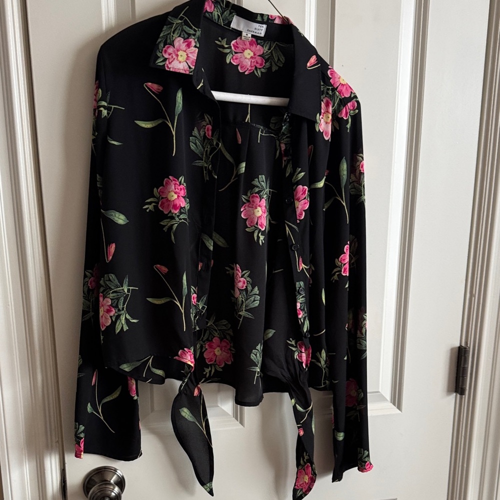 Black and pink Floral Tie-Front Blouse